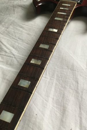 Refrettage nickel/argent sur une vieille Gibson des années 70